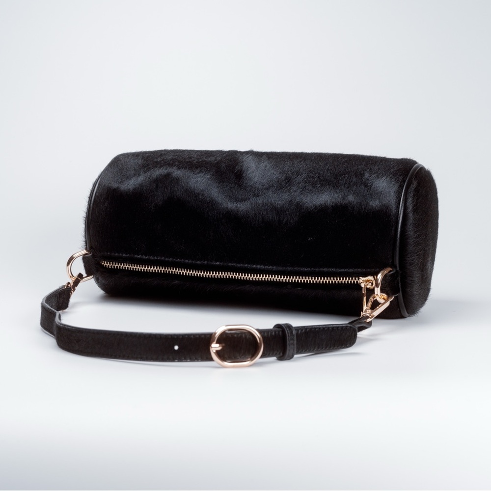 Black horse hair bag - Luxe pony hair texture, gold hardware, detachable strap - Picture 5 of 6